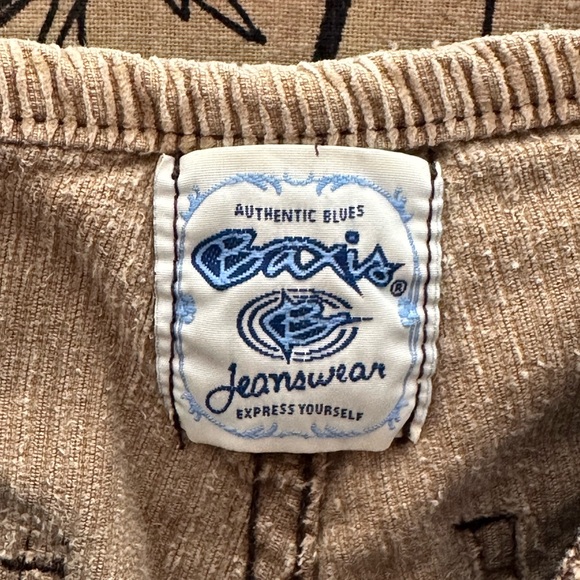 Vintage Baxis Tan Cordorouy Shorts - Picture 6 of 7
